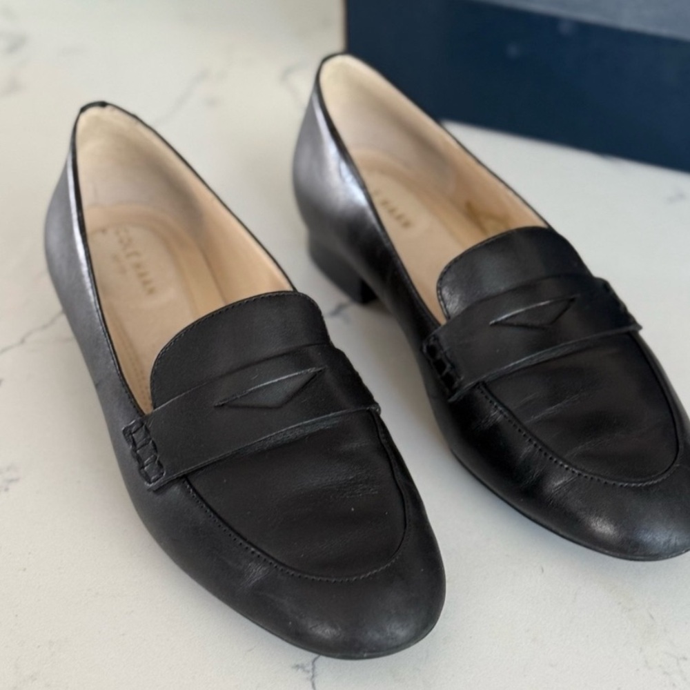 Cole Haan Black Leather GoTo Loafers 6.5